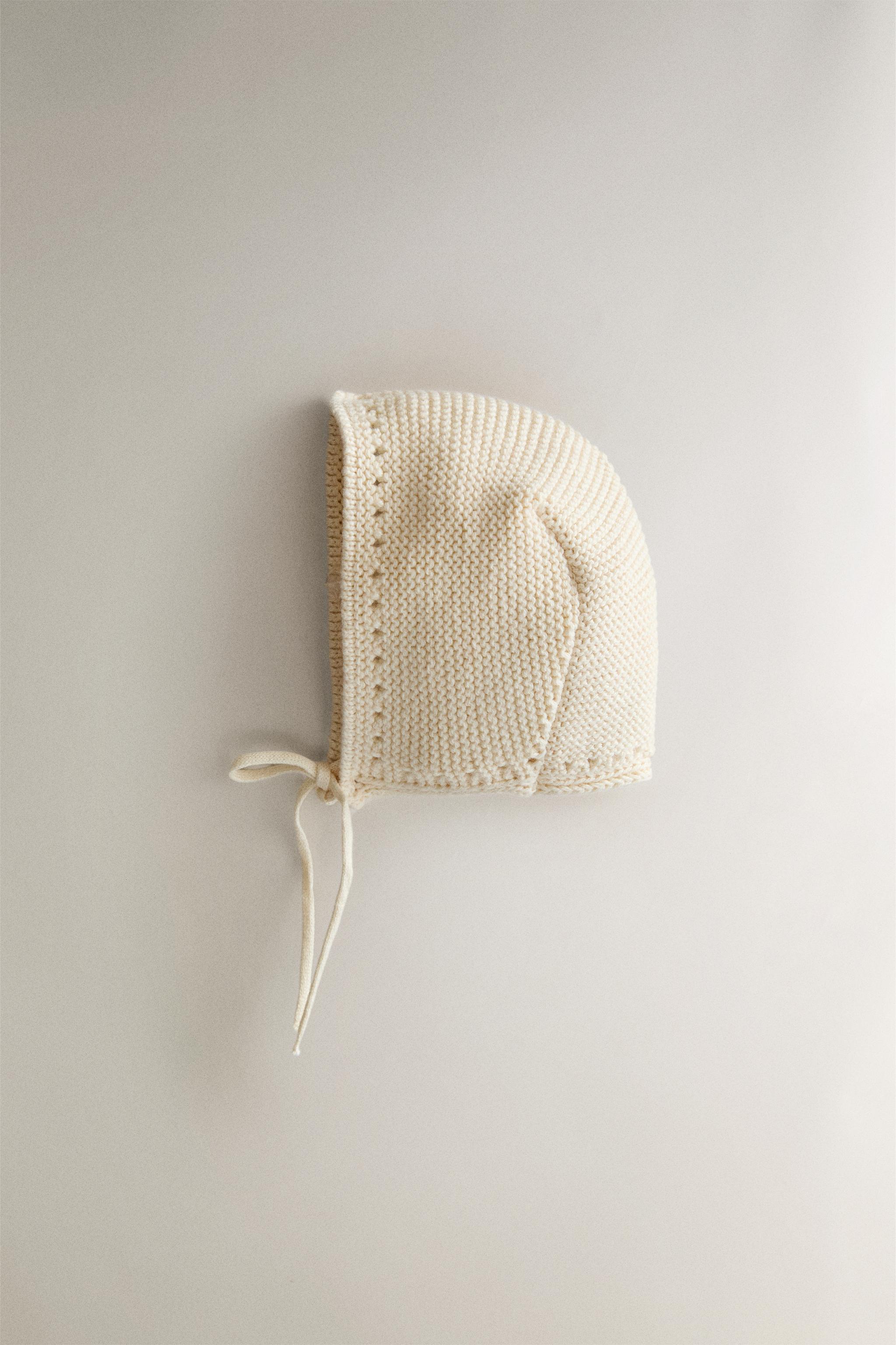 BONNET BÉBÉ EN MAILLE